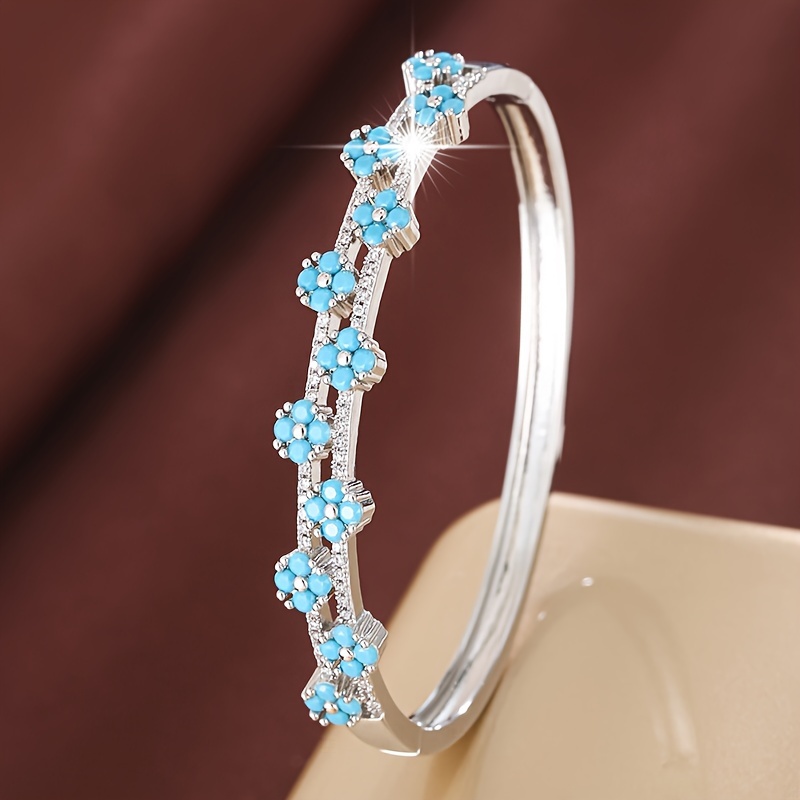 Zirconia Bracelet with Delicate Flower for Women